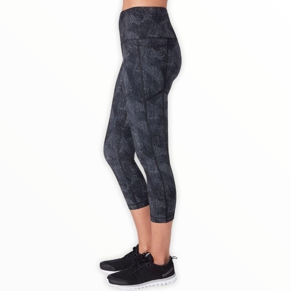 REEBOK Women’s Performance High Waist Capri - Picture 2 of 11